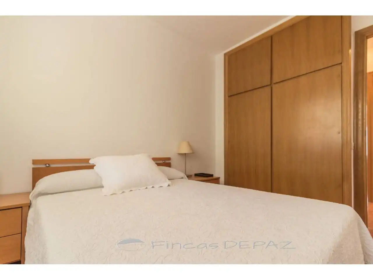 Habitación de Apartamento de alquiler en Castelldefels con Parquet, Terraza y Amueblado