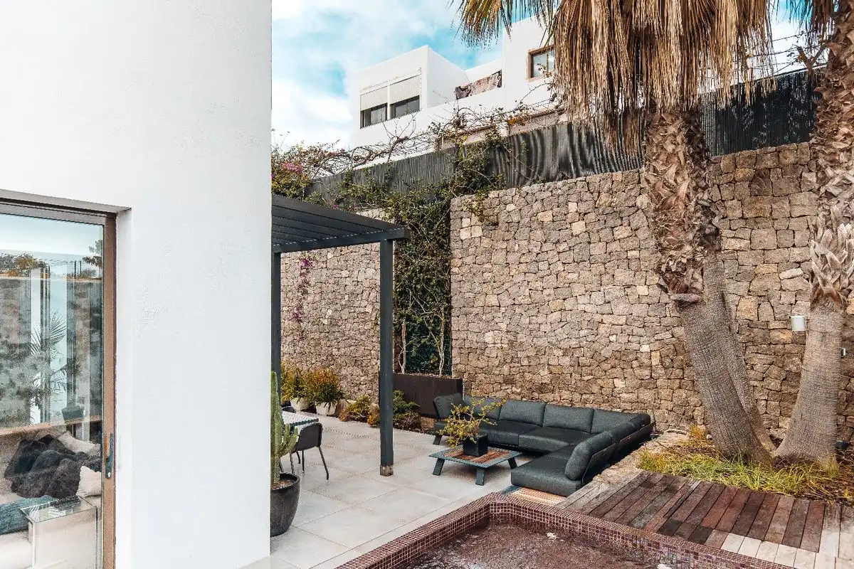 Terrassa de Planta baixa en venda en Sant Josep de sa Talaia amb Aire condicionat, Calefacció i Jardí privat