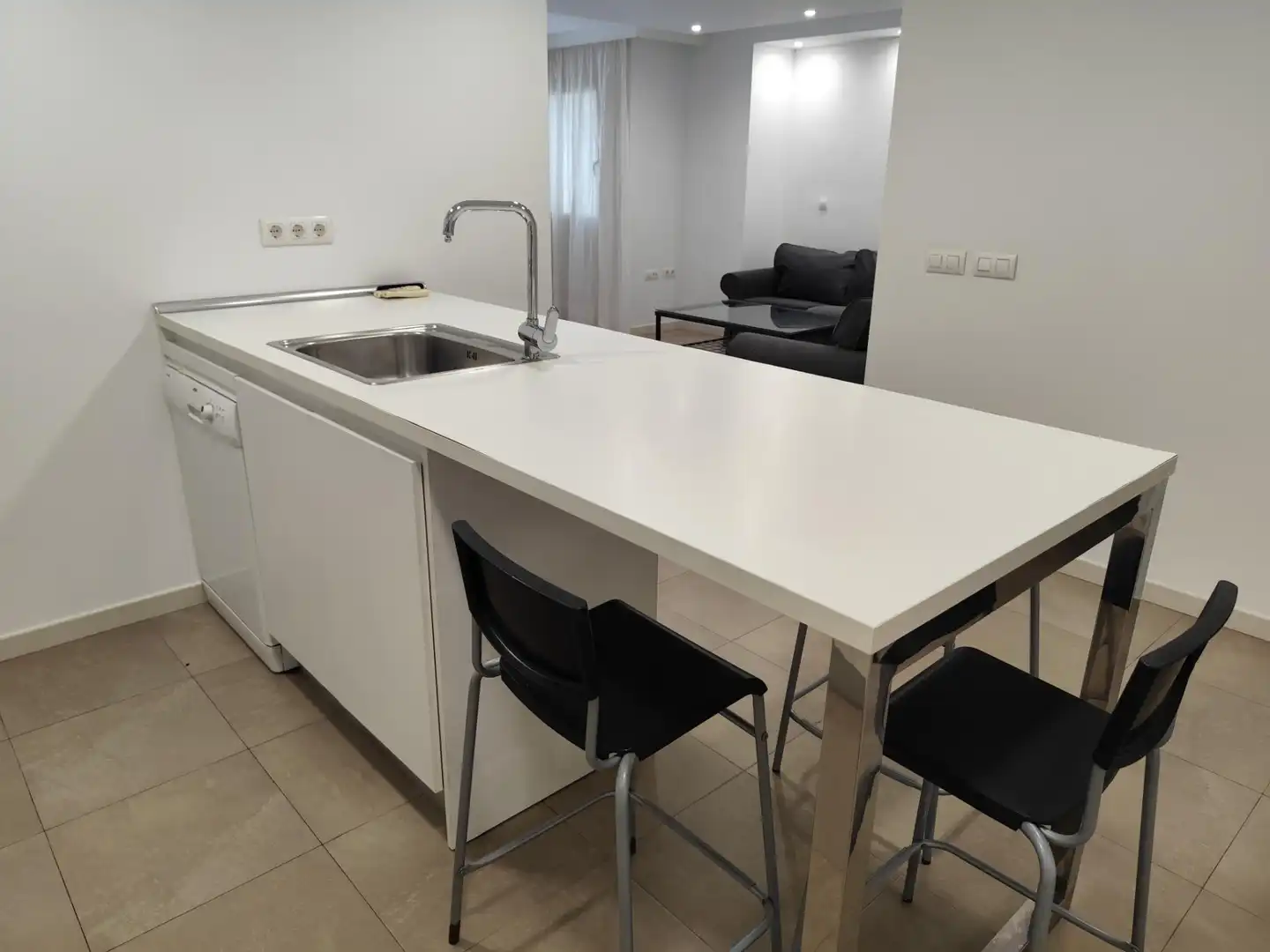 Küche von Wohnung zur Miete in Almería mit Klimaanlage und Möbliert