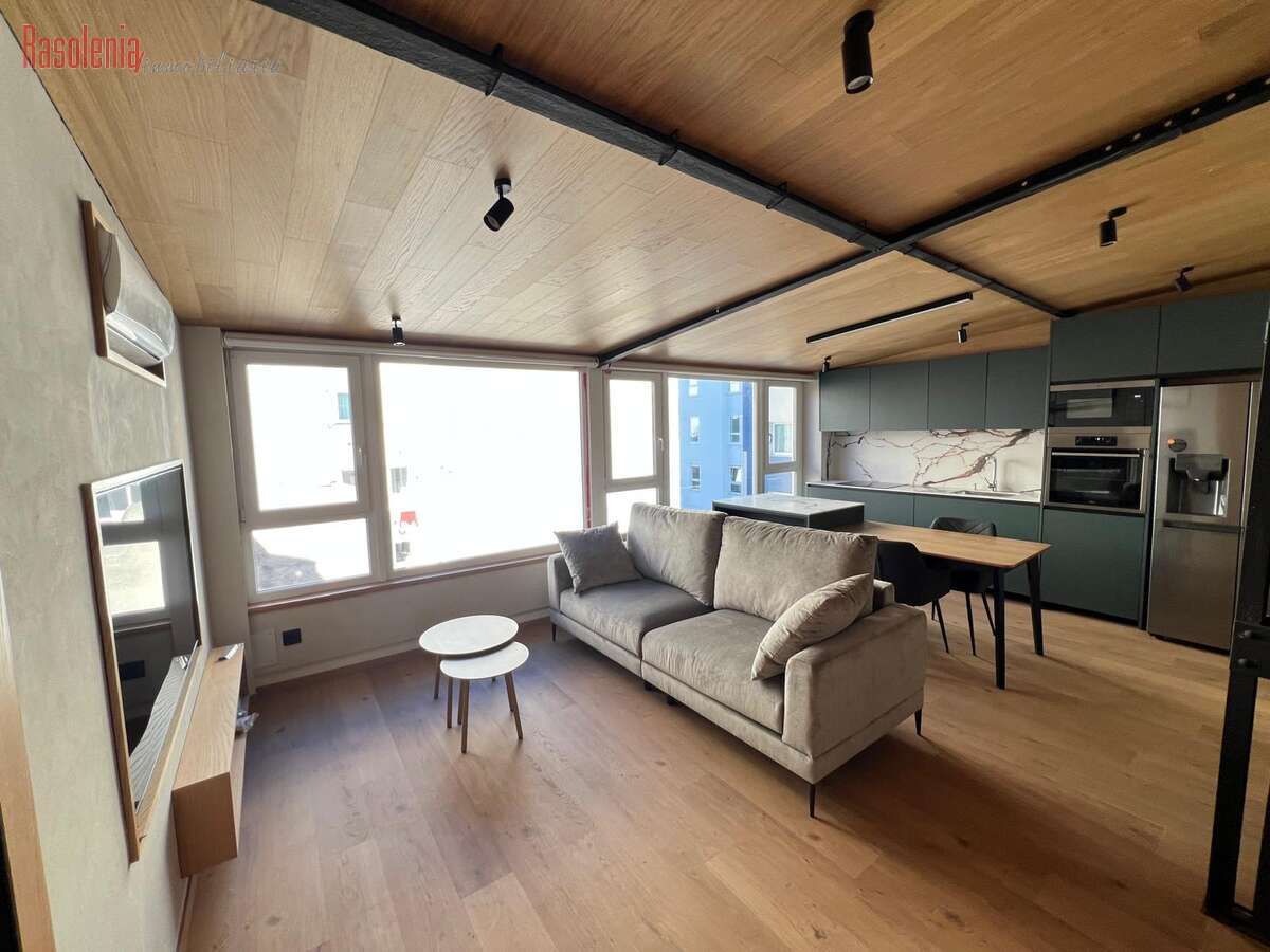 Sala d'estar de Pis de lloguer en A Coruña Capital  amb Calefacció i Moblat