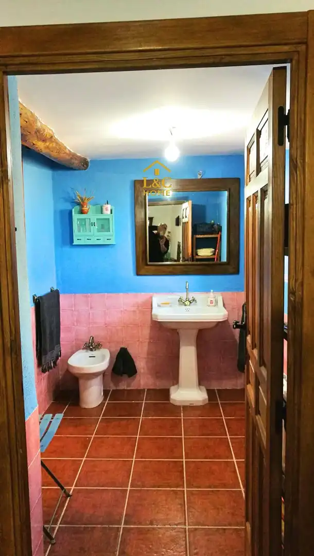 Bany de Casa o xalet en venda en Almazul amb Jardí privat