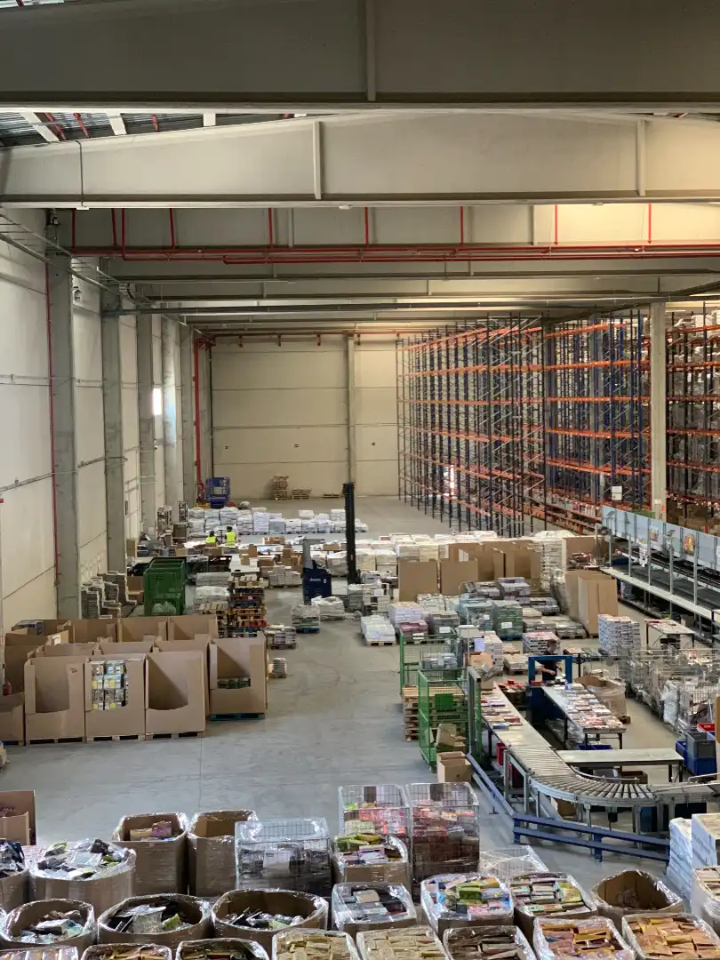 Nau industrial de lloguer en Alovera amb Calefacció i Alarma