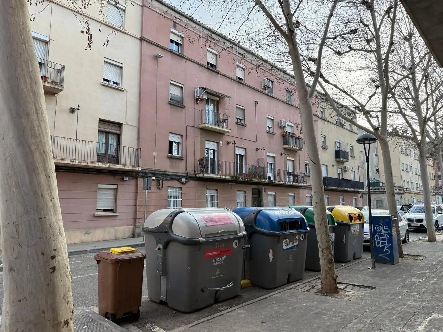 Vista exterior de Garatge en venda en Lleida