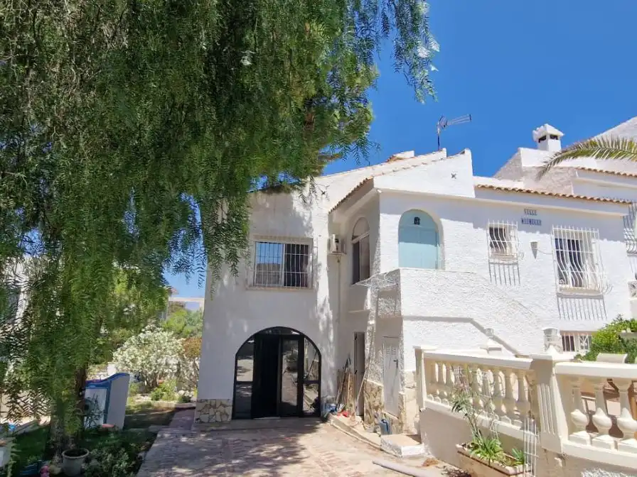 Exterior view of Houses for sale in Pueblo Acantilado - Lanuza