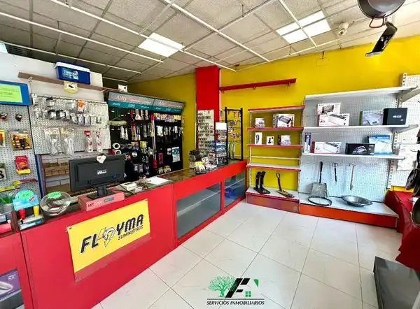 Local comercial en venda a Avenida de Andalucía