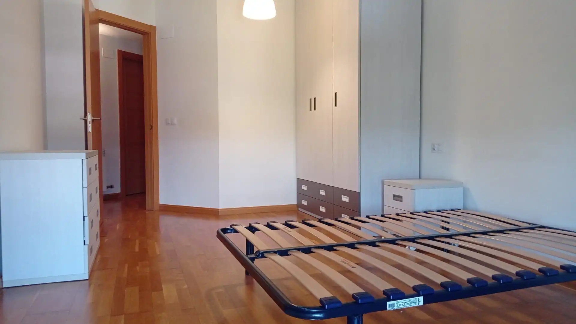 Bedroom of Flat for sale in Monzón  with Heating and Furnished