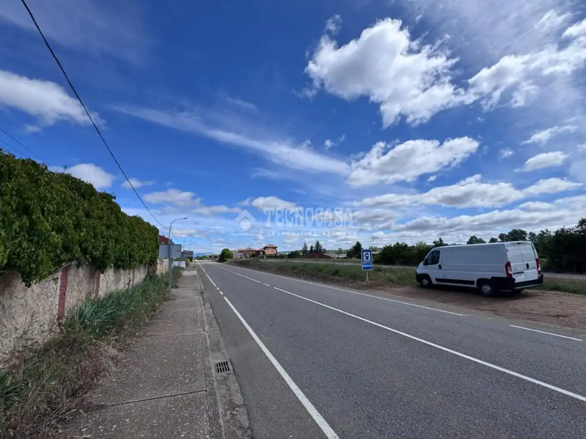 Residencial en venda en Villaquilambre
