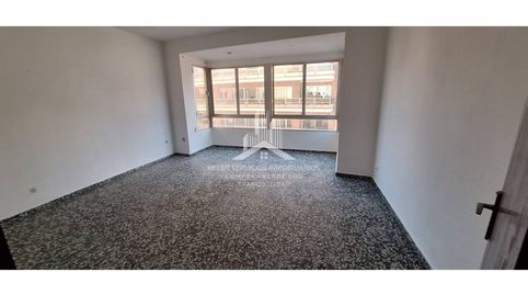 Foto 2 de Apartament en venda a Avenida Cedre, Piscinas, Vila-real