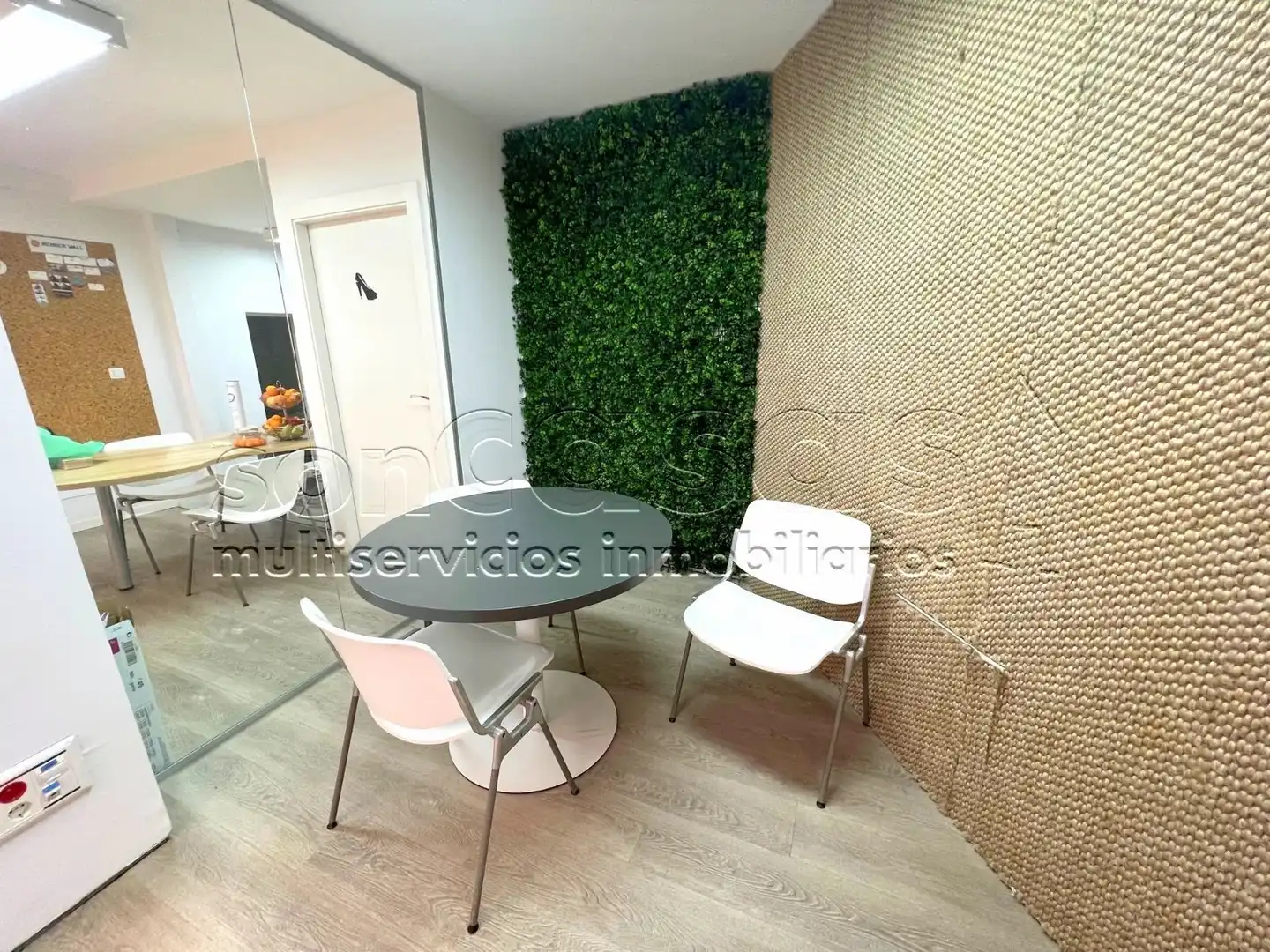 Office for rent in Alcobendas  with Air Conditioner, Heating and Furnished