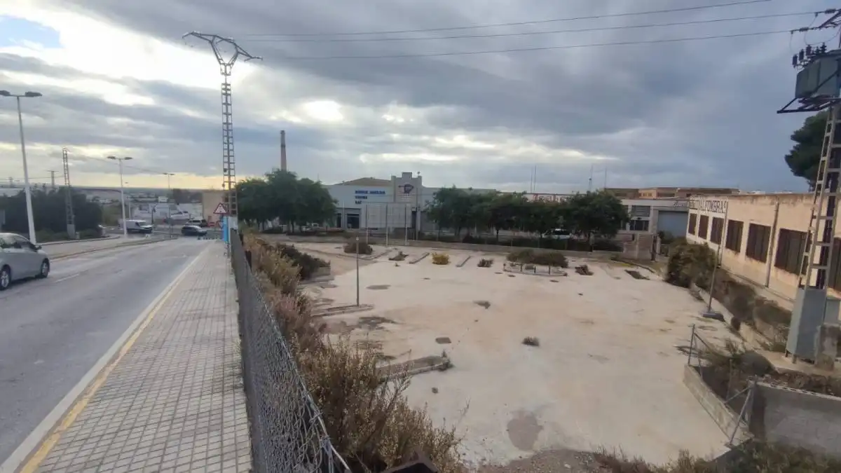 Nau industrial en venda a Crevillent, imagen 9