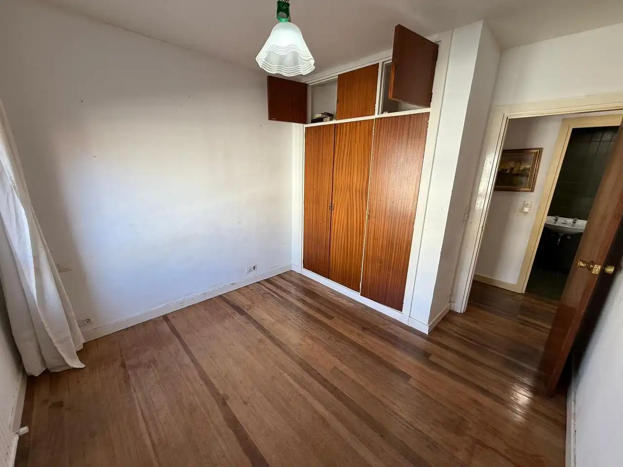 Dormitori de Pis en venda en Castro-Urdiales amb Calefacció, Parquet i Terrassa