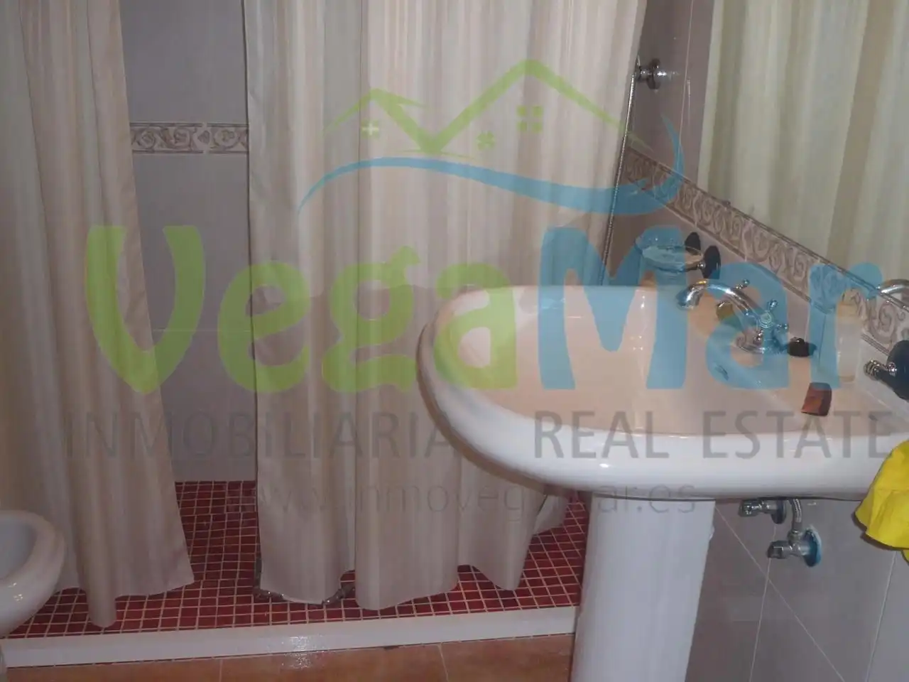 Baño de Finca rústica en venta en Otívar