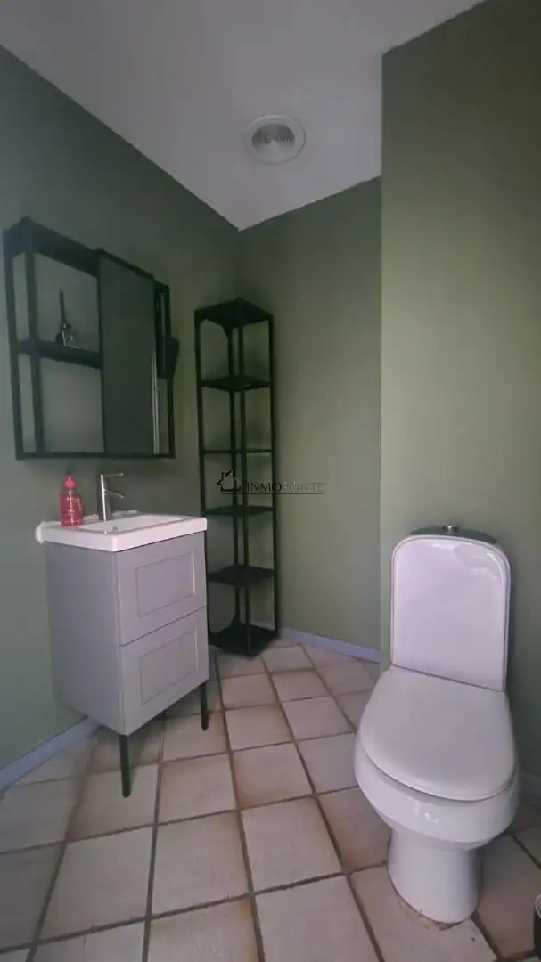 Local en venda a GERMÁN ADRIO, Zona Fernández Ladreda