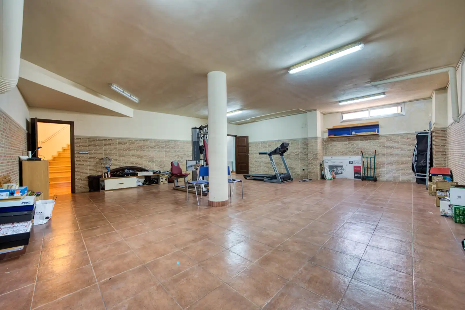 Haus oder Chalet zum Verkauf in Elche / Elx mit Klimaanlage, Heizung und Privatgarten