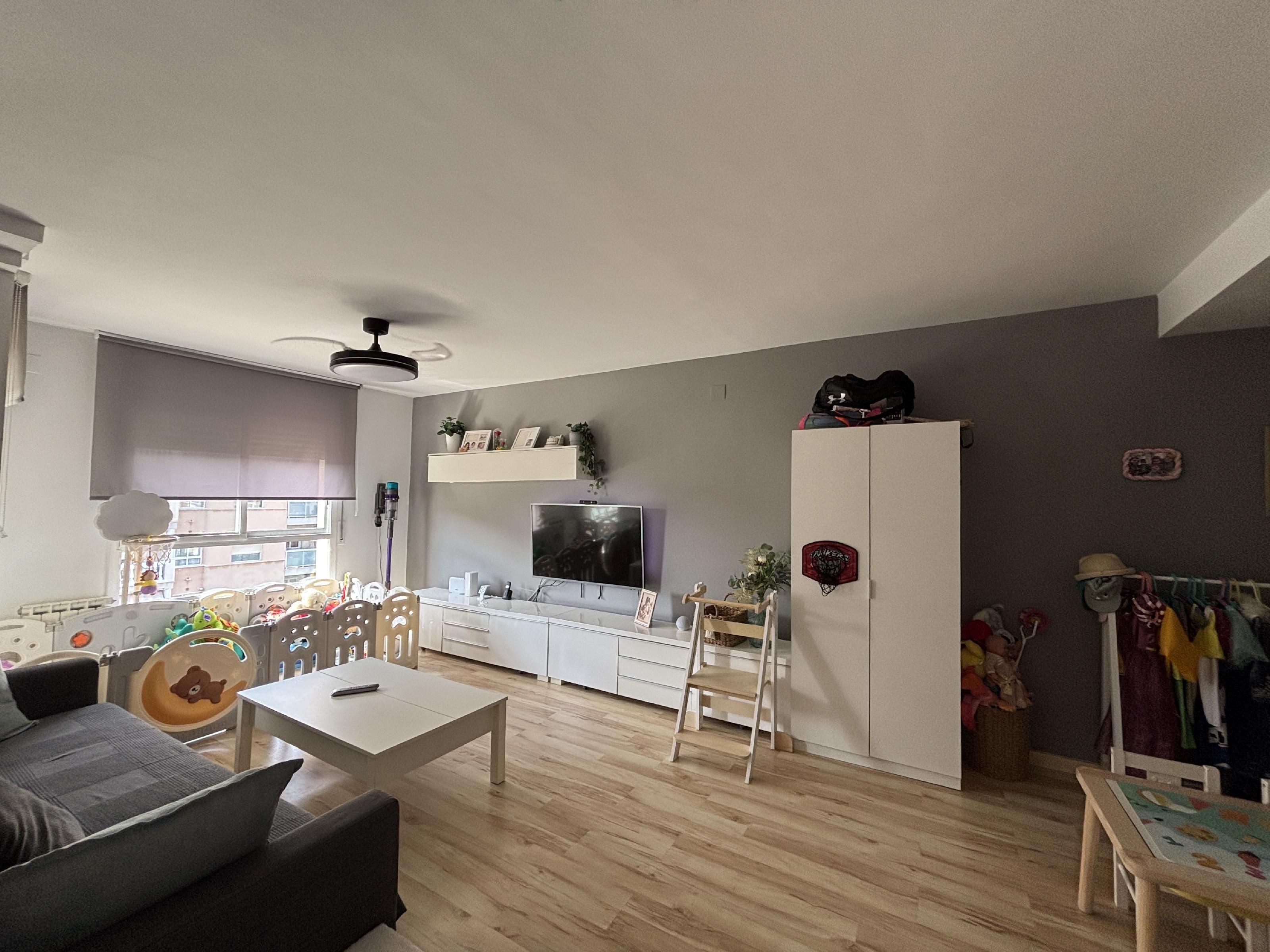 Living room of Duplex for sale in  Tarragona Capital  with Air Conditioner, Private garden and Parquet flooring
