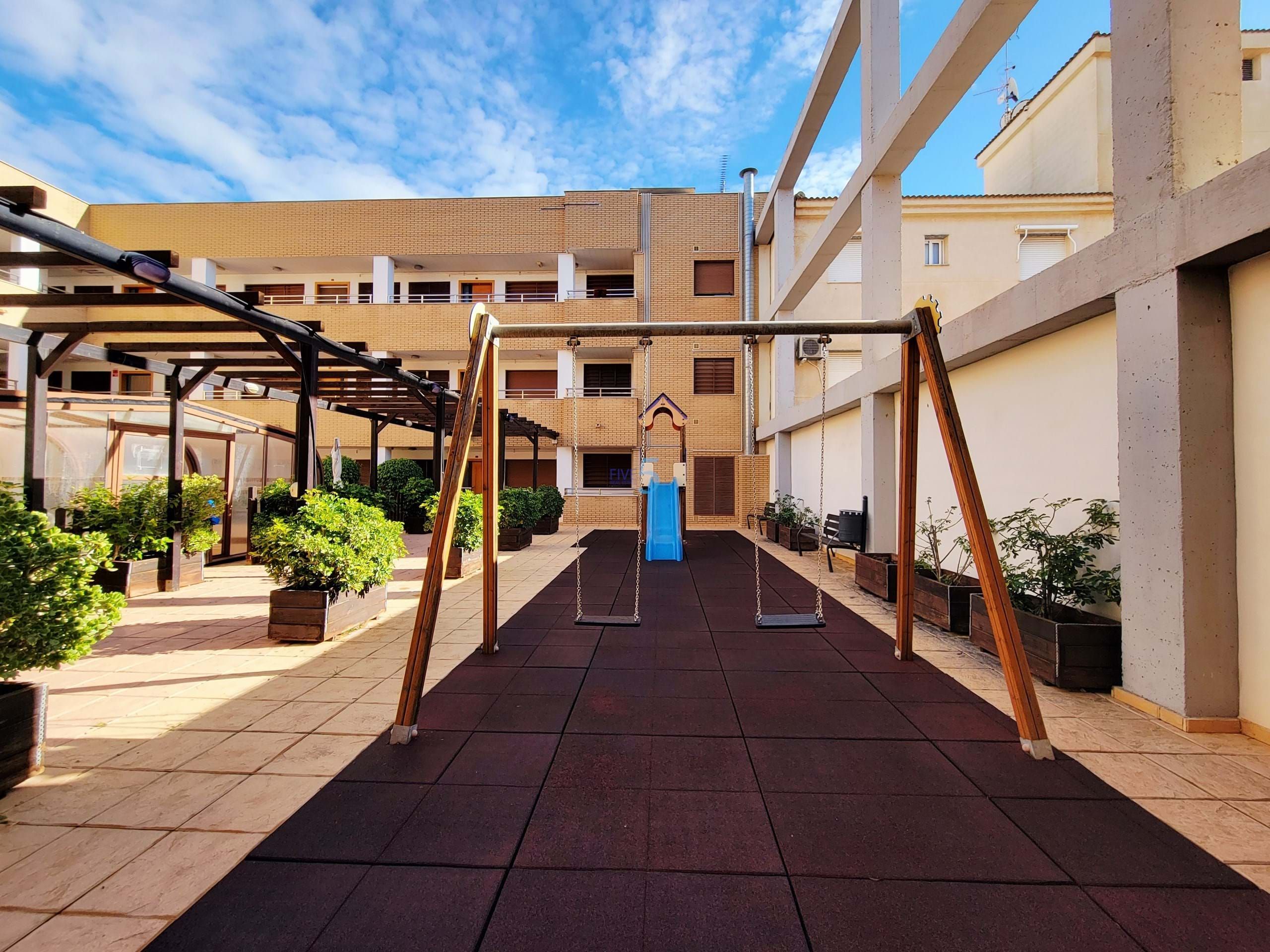 Terrassa de Pis en venda en San Pedro del Pinatar amb Aire condicionat, Terrassa i Piscina