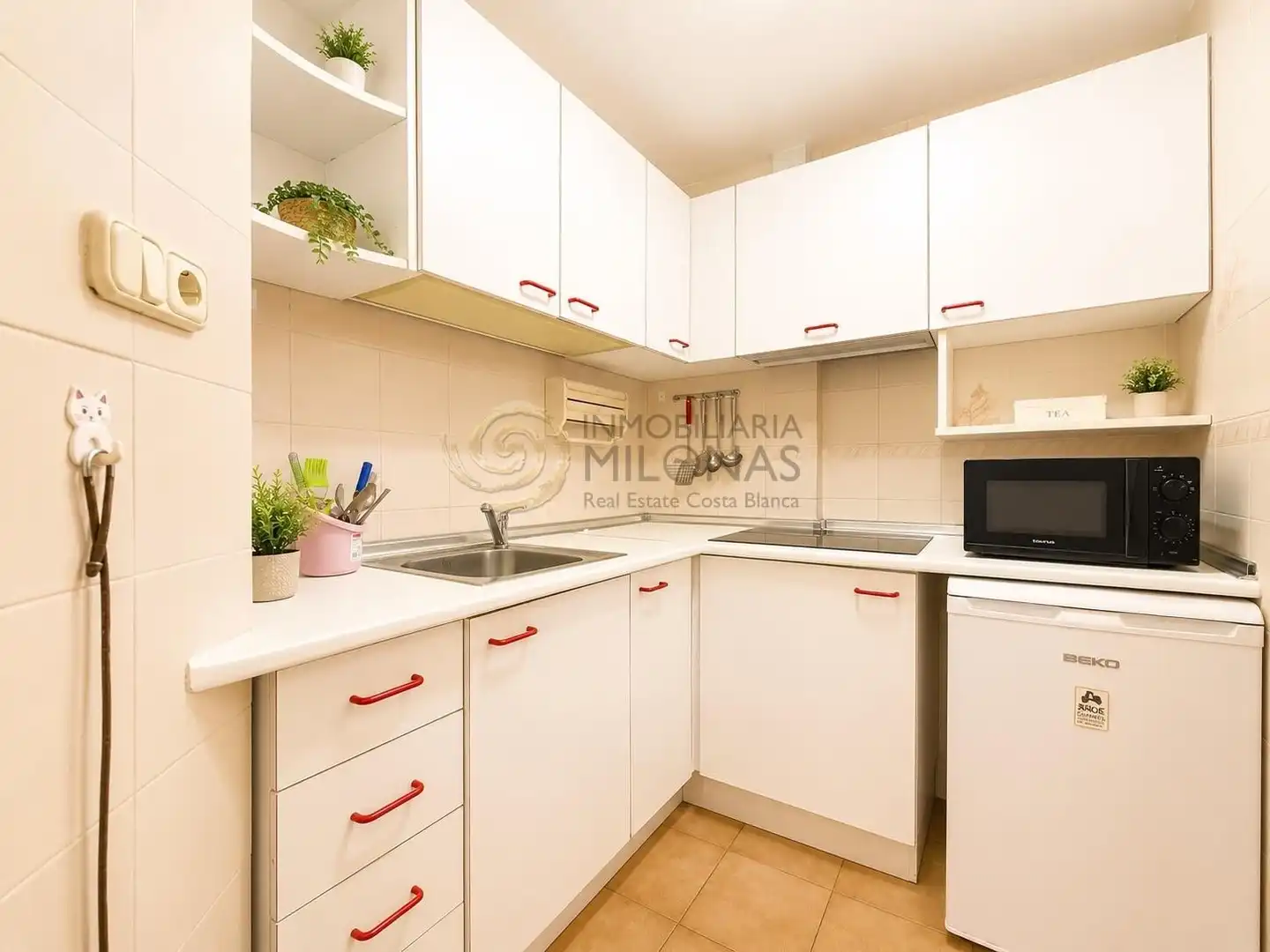 Cocina de Apartamento en venta en Benidorm con Aire acondicionado, Amueblado y Piscina comunitaria