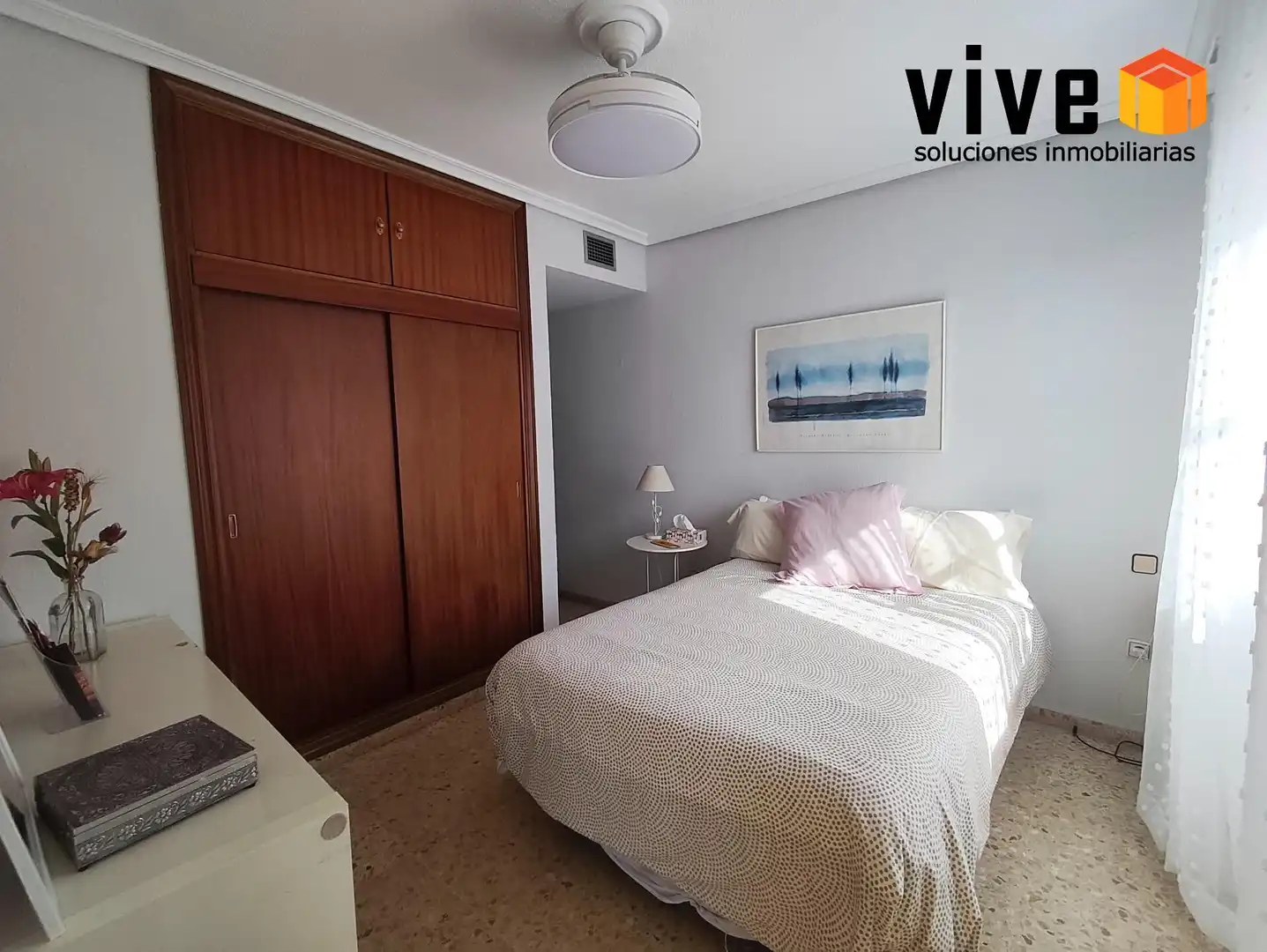 Bedroom of Flat for sale in Sevilla  with Air Conditioner and Terrace