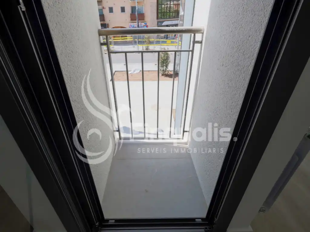 Terraza de Piso en venta en Santa Eulàlia de Ronçana con Aire acondicionado