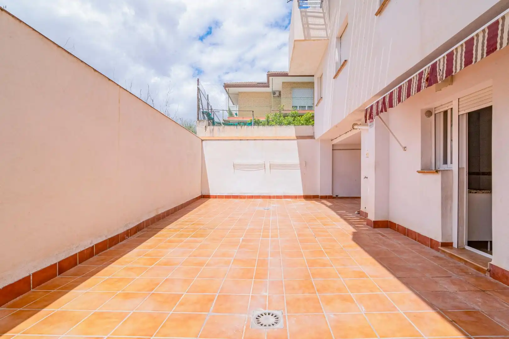 Terraza de Piso en venta en Las Gabias