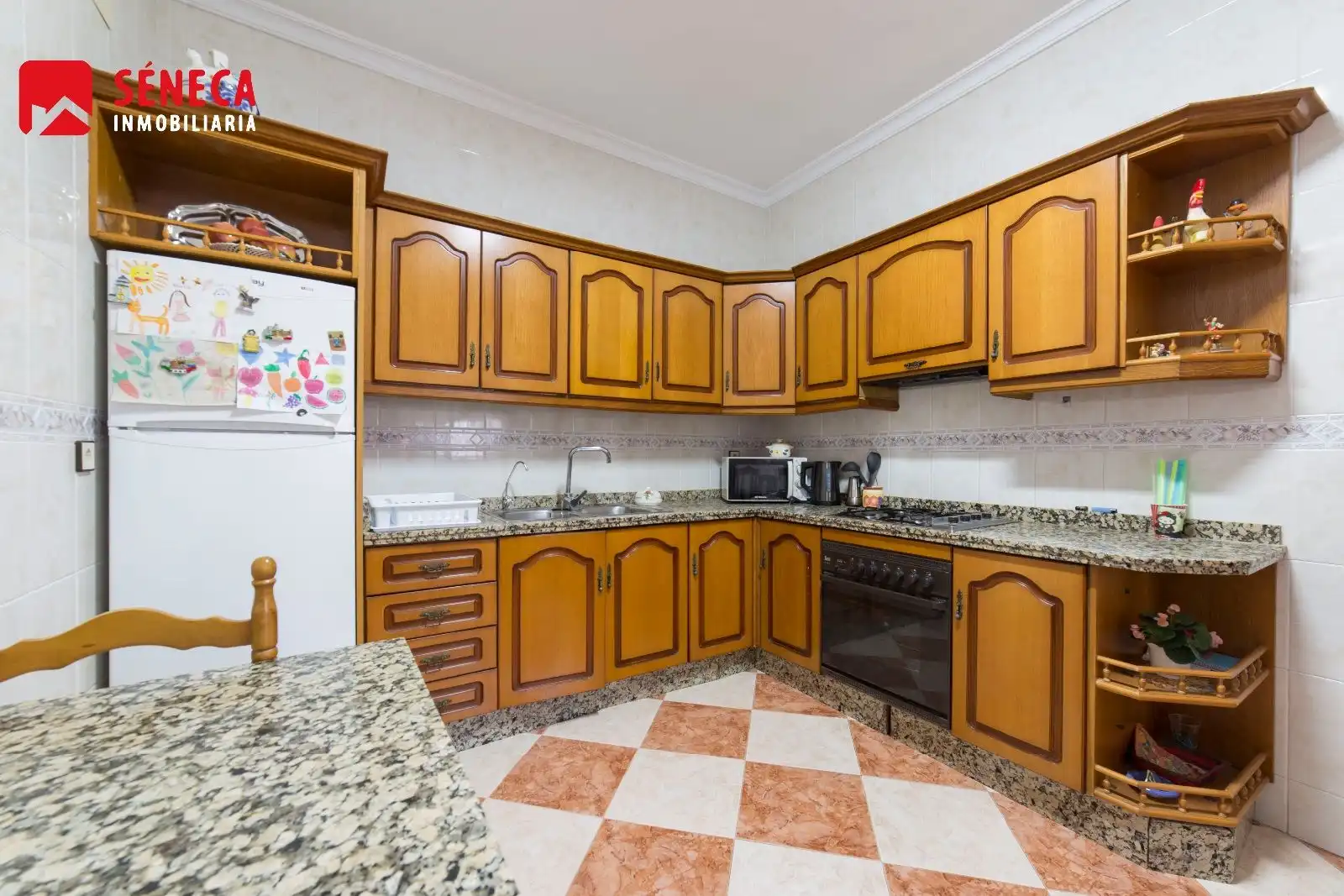 Wohnung zum Verkauf in MUSEO DEL PRADO, Fuente Palmera