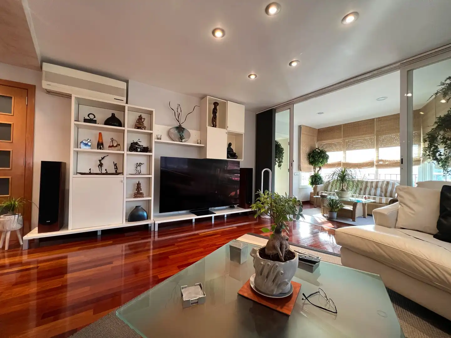 Sala de estar de Piso en venta en Granollers con Aire acondicionado, Calefacción y Parquet
