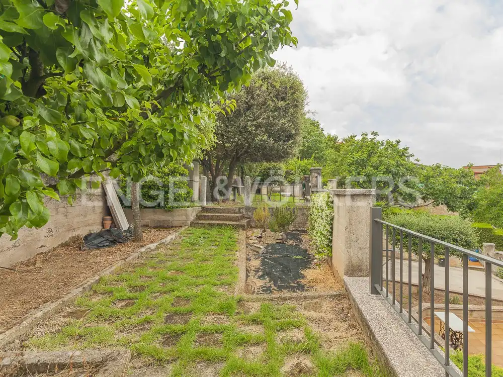 Jardín de Casa o chalet en venta en Castellnou de Bages con Calefacción, Jardín privado y Piscina