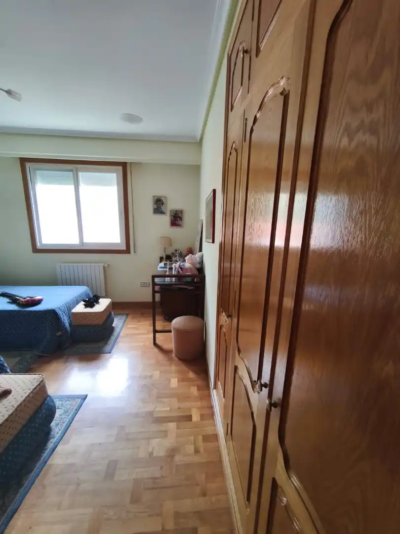 Bedroom of Houses for sale in Toén  with Heating, Private garden and Parquet flooring