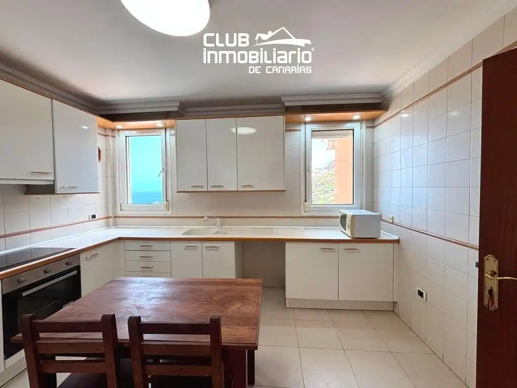 Kitchen of Flat for rent in Santa Cruz de Tenerife  with Terrace