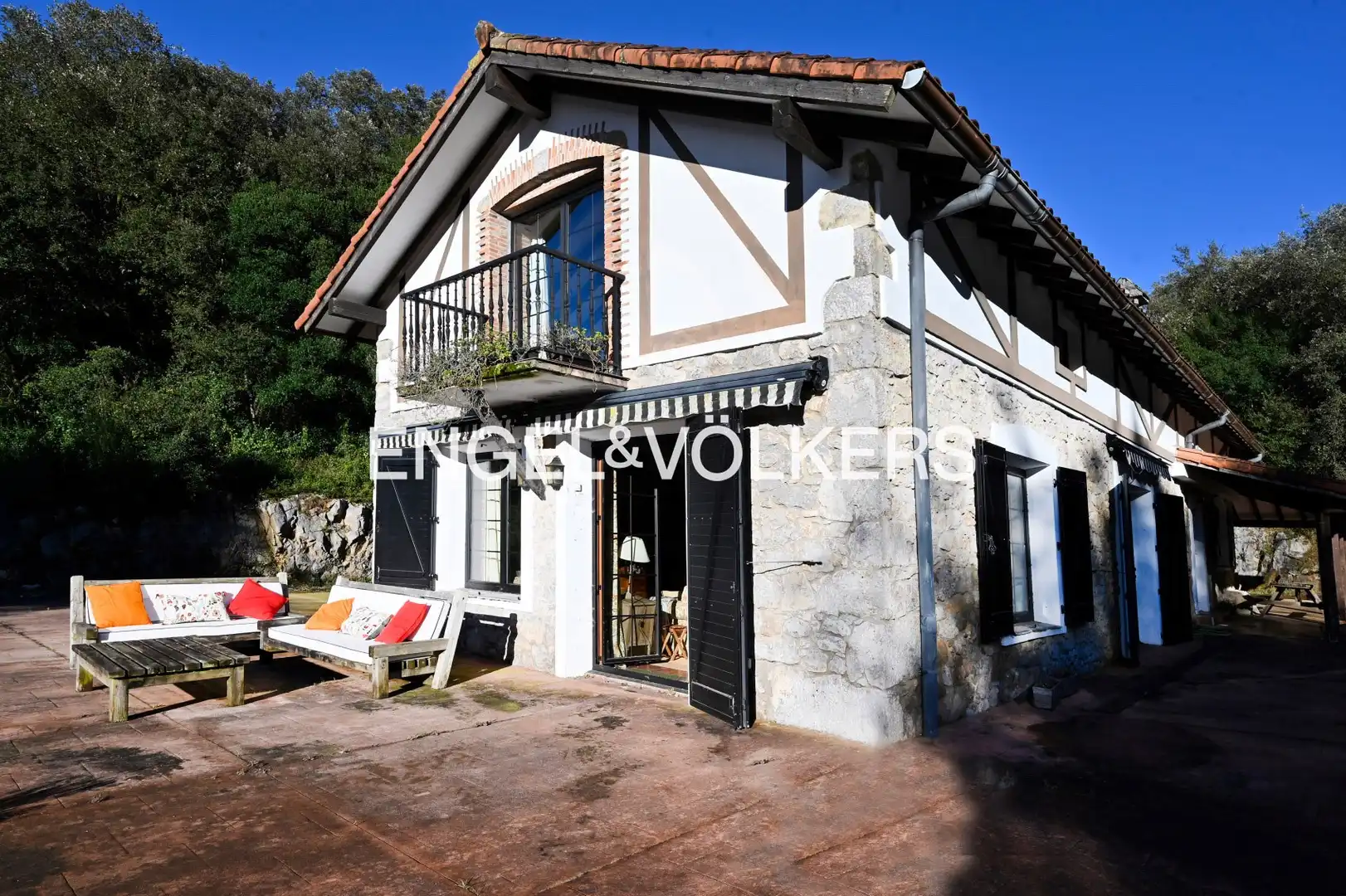 Vista exterior de Finca rústica en venta en Voto con Calefacción, Jardín privado y Terraza