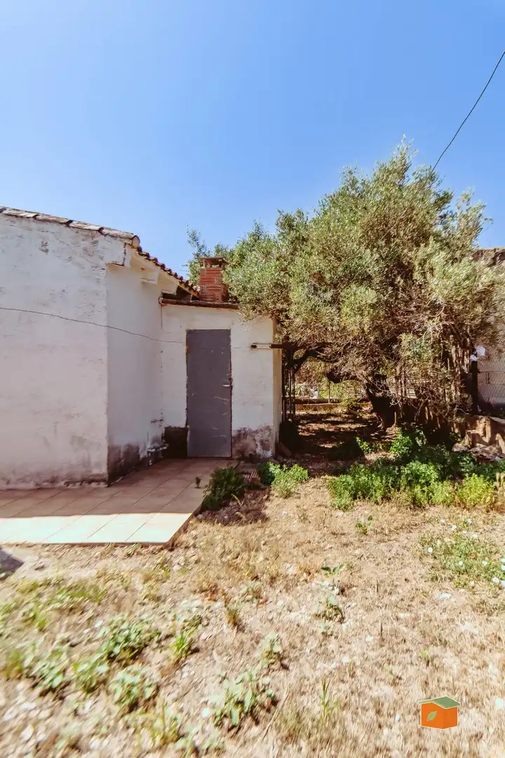 Exterior view of Country homes for sale in Tortosa  with Private garden, Storage room and Swimming Pool