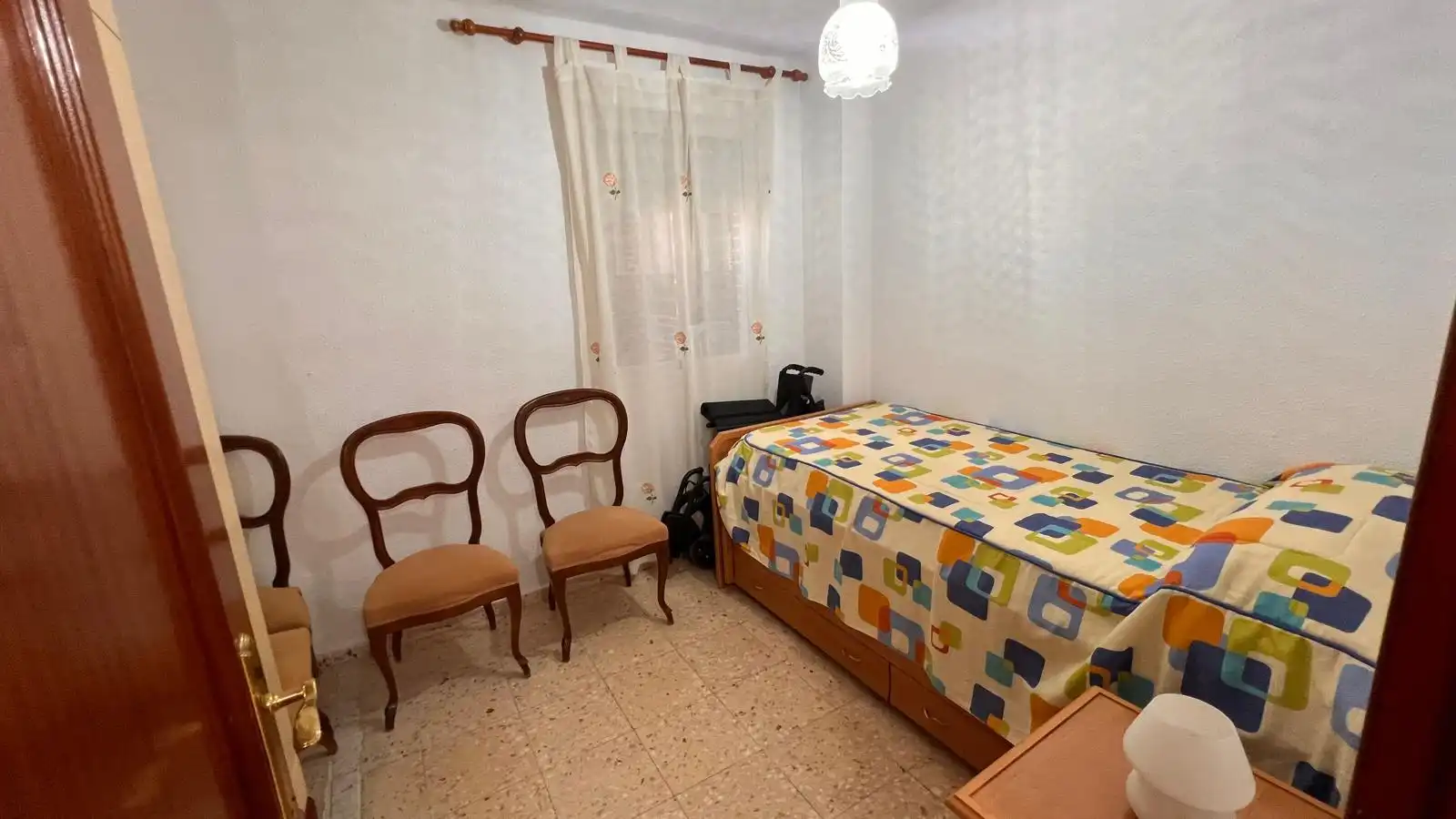 Habitación de Piso en venta en Badajoz con Aire acondicionado, Calefacción y Terraza