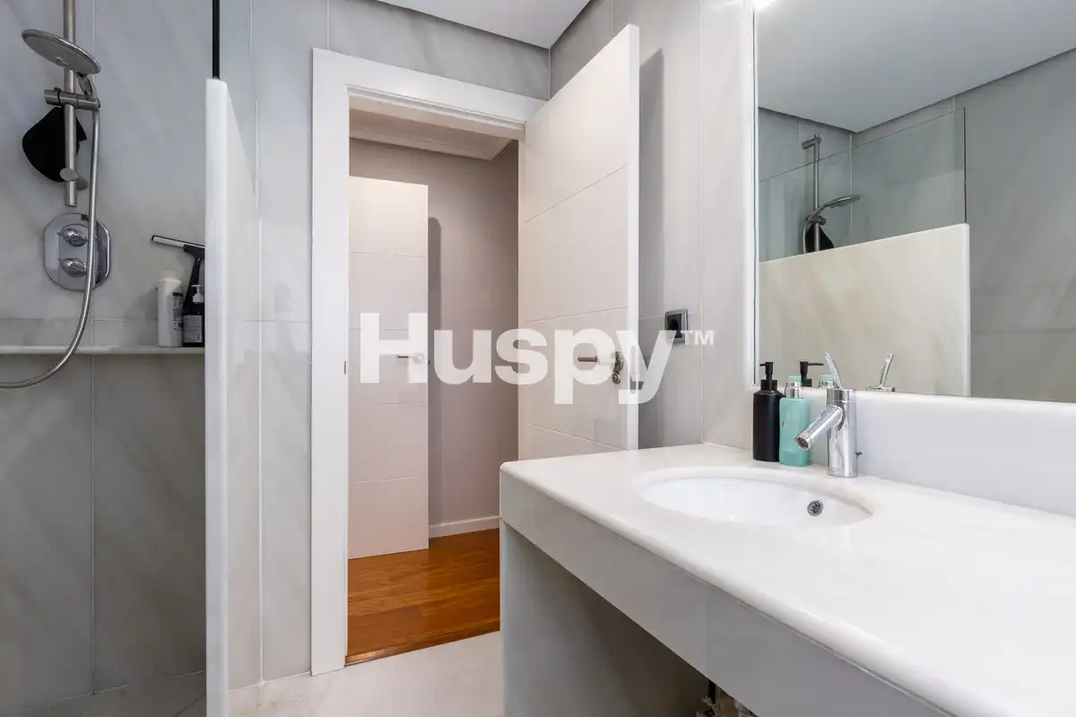 Baño de Piso en venta en El Pla del Real