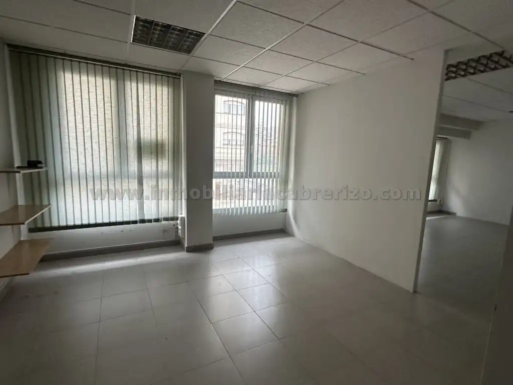 Oficina en venta en  Logroño