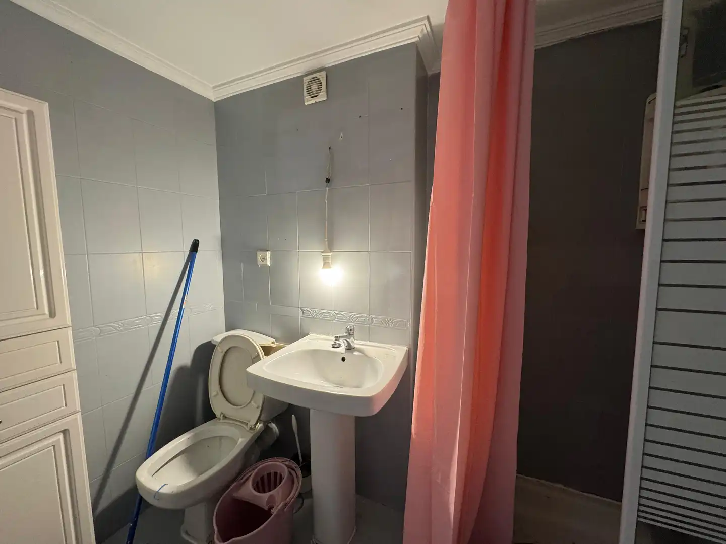 Badezimmer von Wohnung zum Verkauf in Sevilla