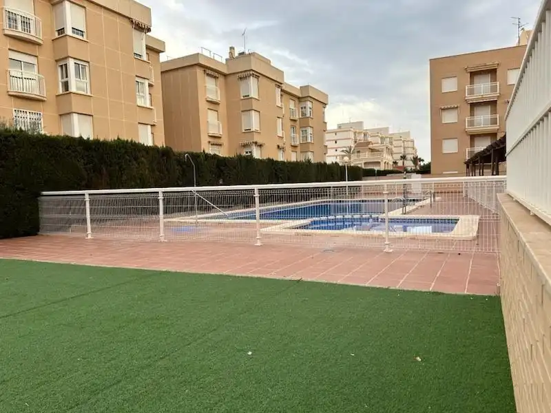 Planta baja en venta en Las Lomas - Las Yucas