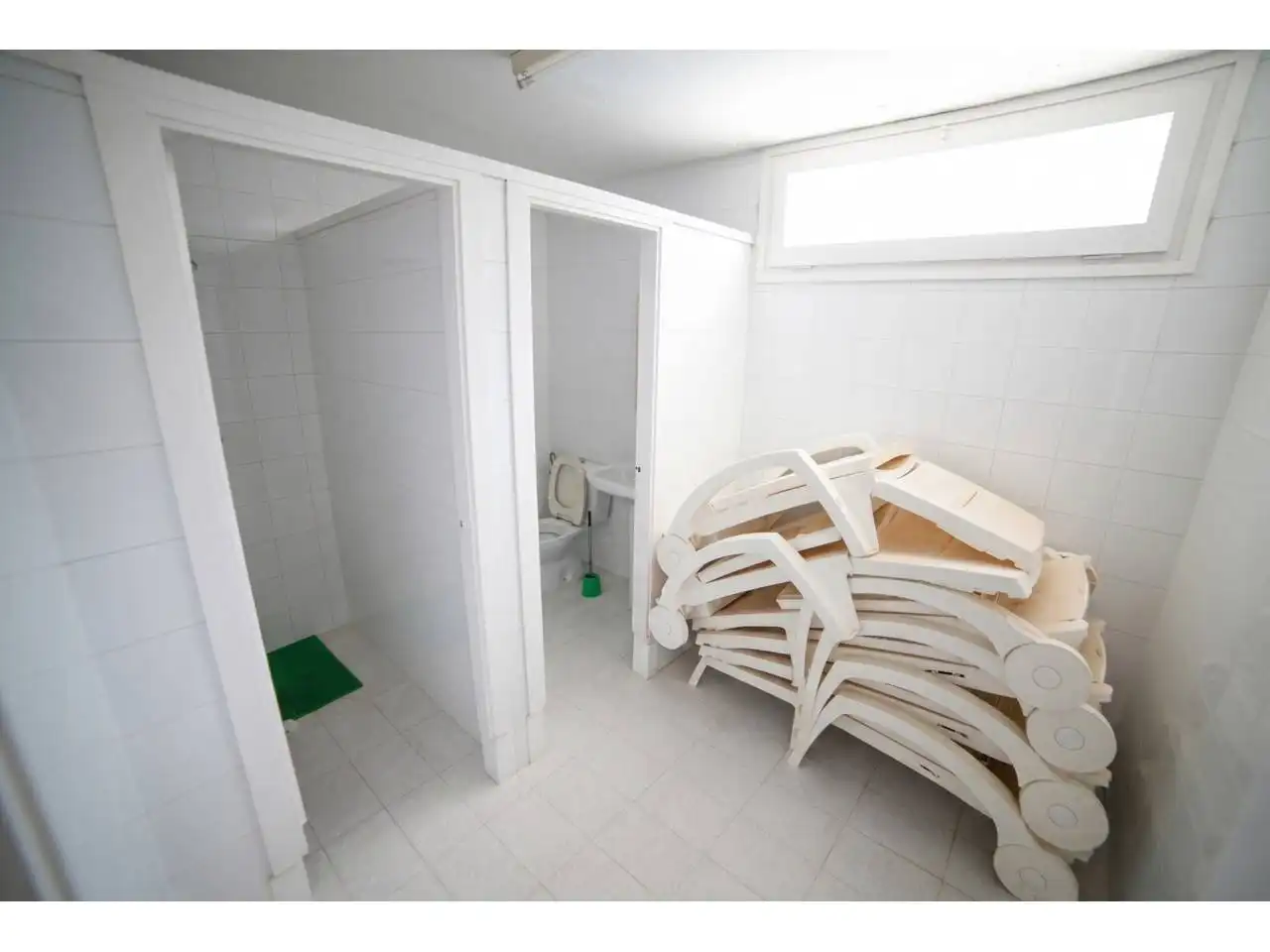 Baño de Piso en venta en Castellar del Vallès con Aire acondicionado, Calefacción y Terraza
