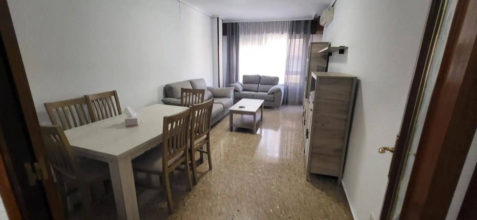 Living room of Flat for rent in Albacete  with Air Conditioner, Heating and Furnished