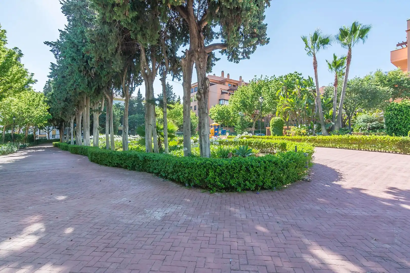 Flat for sale in Avenida Avenida del Conde Rudi, La Carolina - Guadalpín