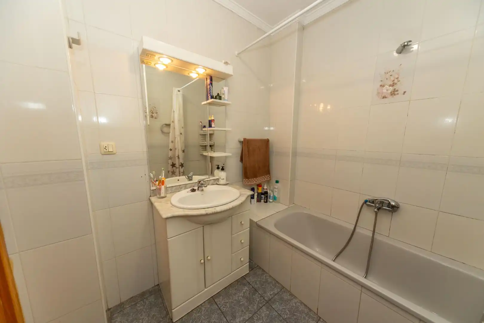 Baño de Piso en venta en Guadix