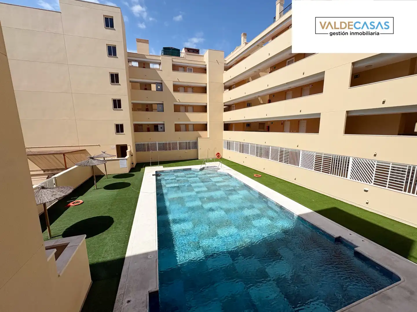 Schwimmbecken von Wohnung zum Verkauf in Rubite mit Möbliert und Gemeinschaftspool