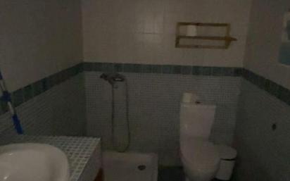 Bathroom of Flat for sale in  Melilla Capital