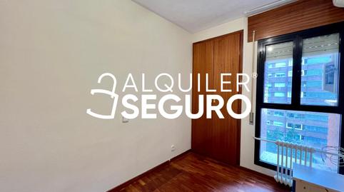 Photo 2 of Flat to rent in Melchor Fernández Almagro, La Paz, Madrid