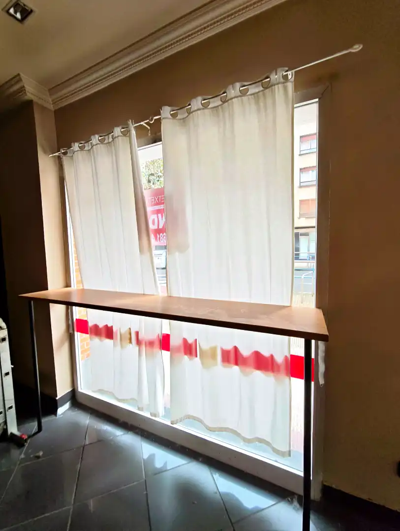 Commercial properties for sale in Durango  with Air Conditioner, Heating and Furnished