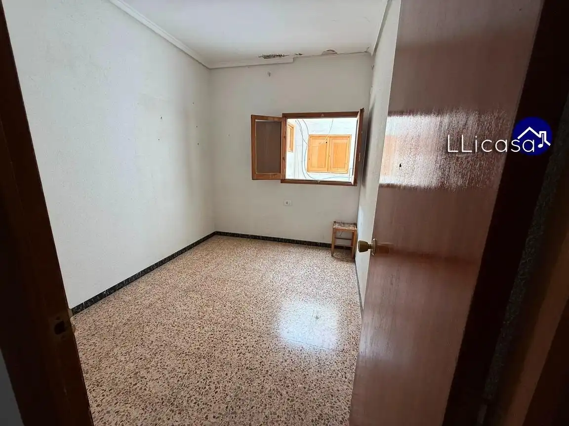 Wohnung zum Verkauf in Benaguasil mit Klimaanlage, Terrasse und Möbliert
