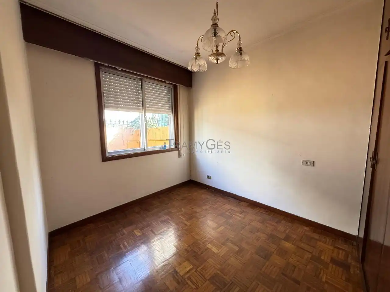 Habitación de Casa o chalet en venta en Vigo  con Calefacción, Jardín privado y Trastero