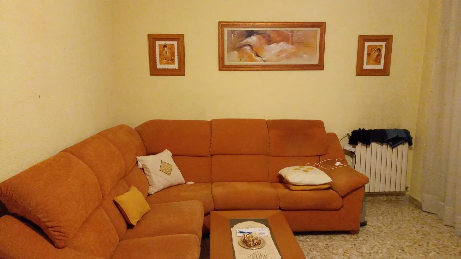 Wohnzimmer von Wohnung zum Verkauf in Albacete mit Klimaanlage, Heizung und Terrasse