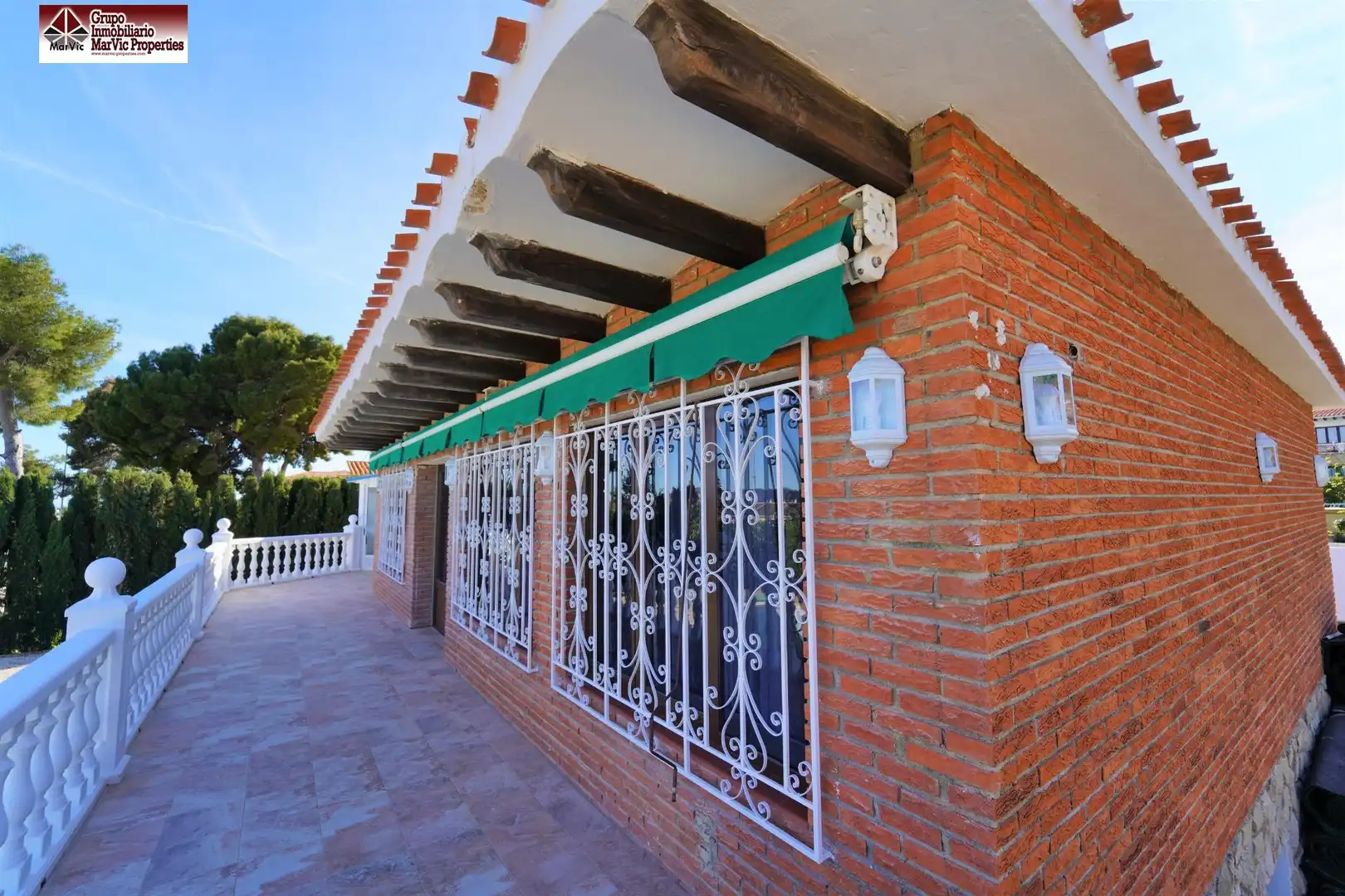 Chalet con piscina en venta en Coloma, imagen 55