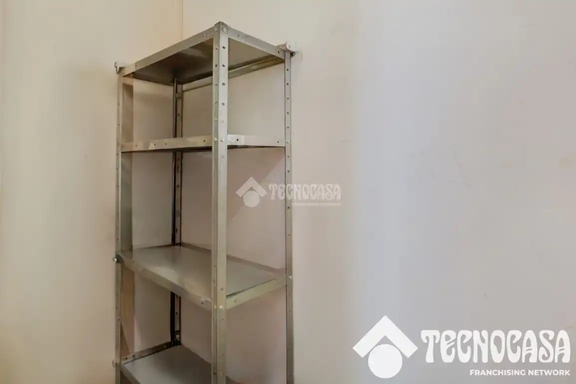 Business premises for sale in Torrent Ballester, imagen 13