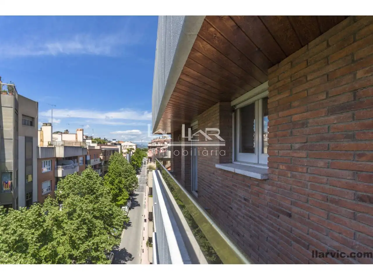 Außenansicht von Maisonette zur Miete in Vic mit Heizung, Parkett und Terrasse
